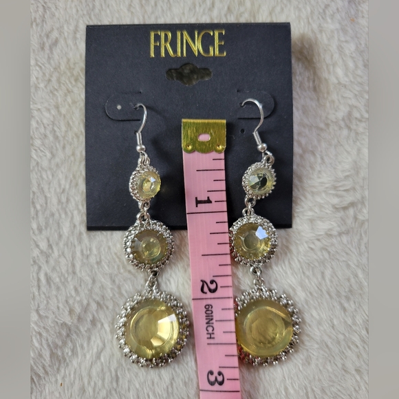 Fringe | NWT Boho Silver Tone Yellow Crystal Dangle Earrings - Picture 4 of 5